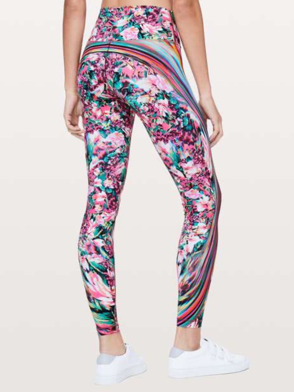 Women’s Sz. 4 Lululemon Wunder Under High Rise Rare Rainbow Leggings
